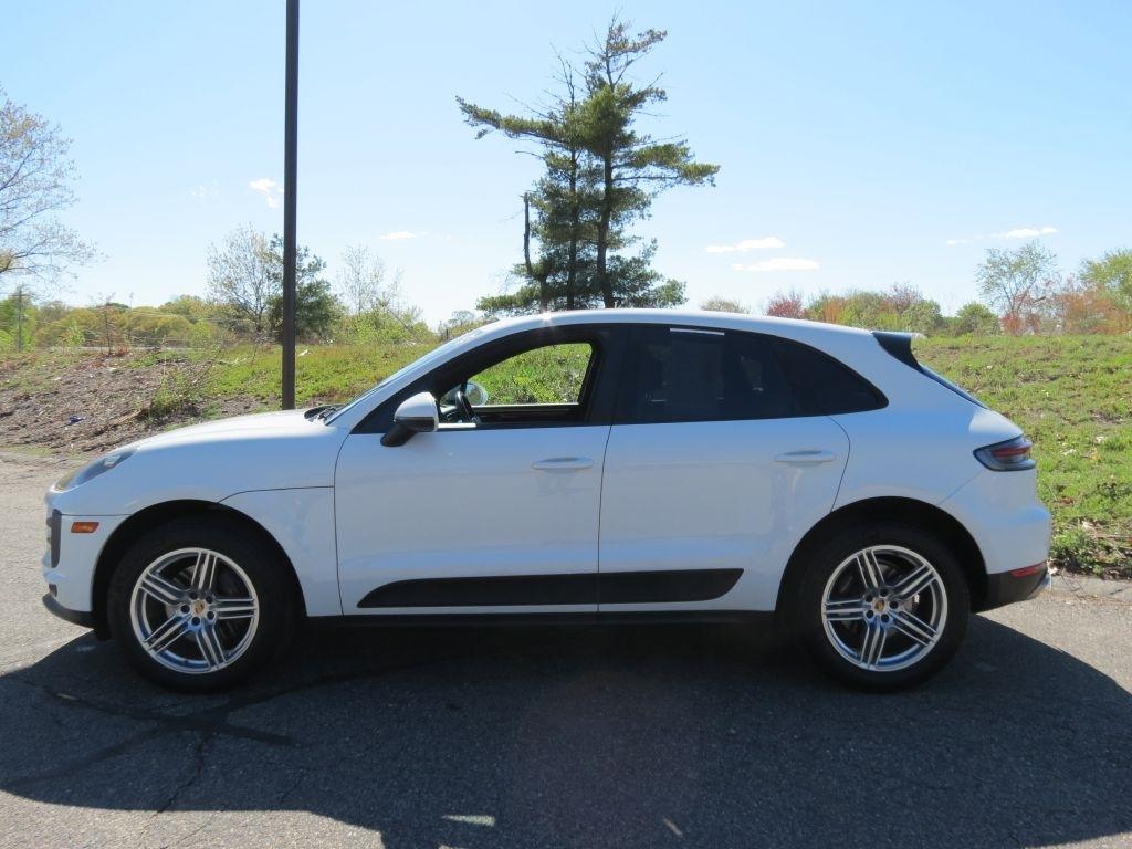 Porsche Macan Base 2019