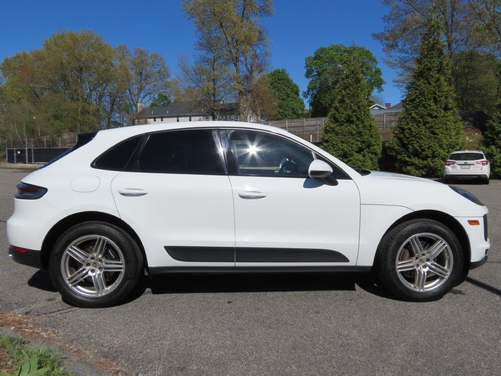 Porsche Macan Base 2019