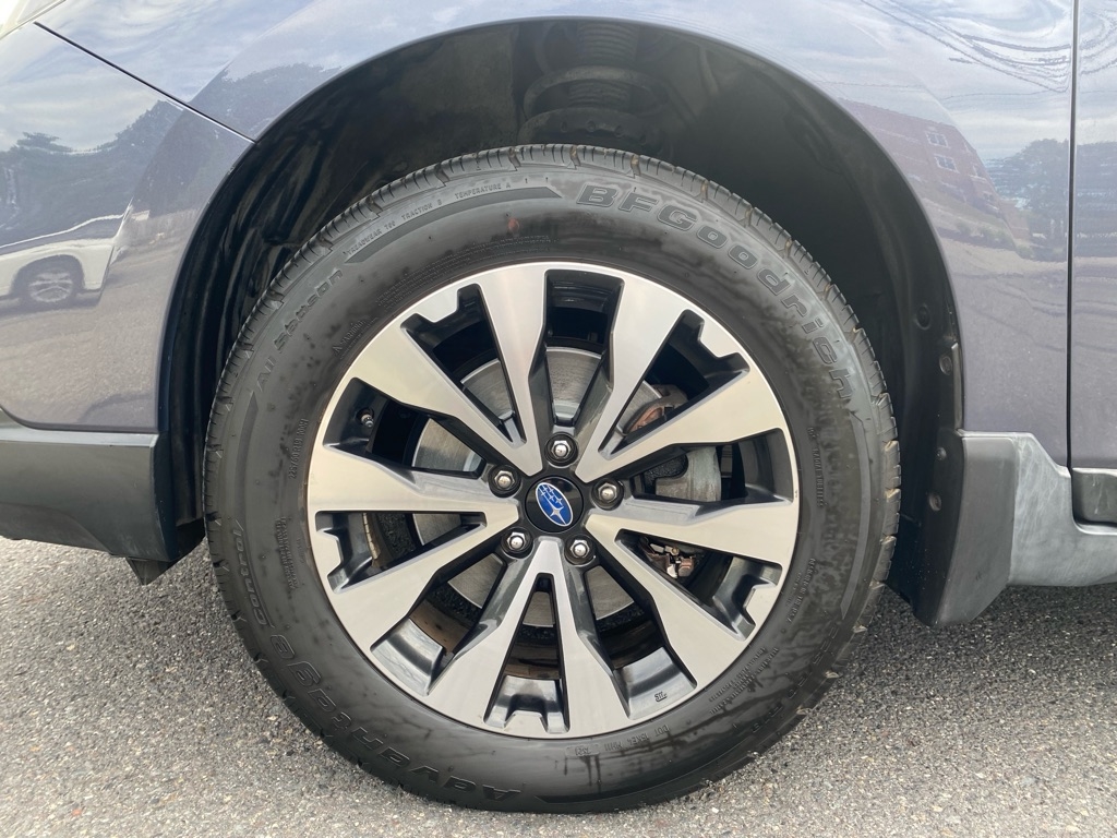 Subaru Outback 2.5i Limited 2017 Subaru Outback 2.5i Limited 2017