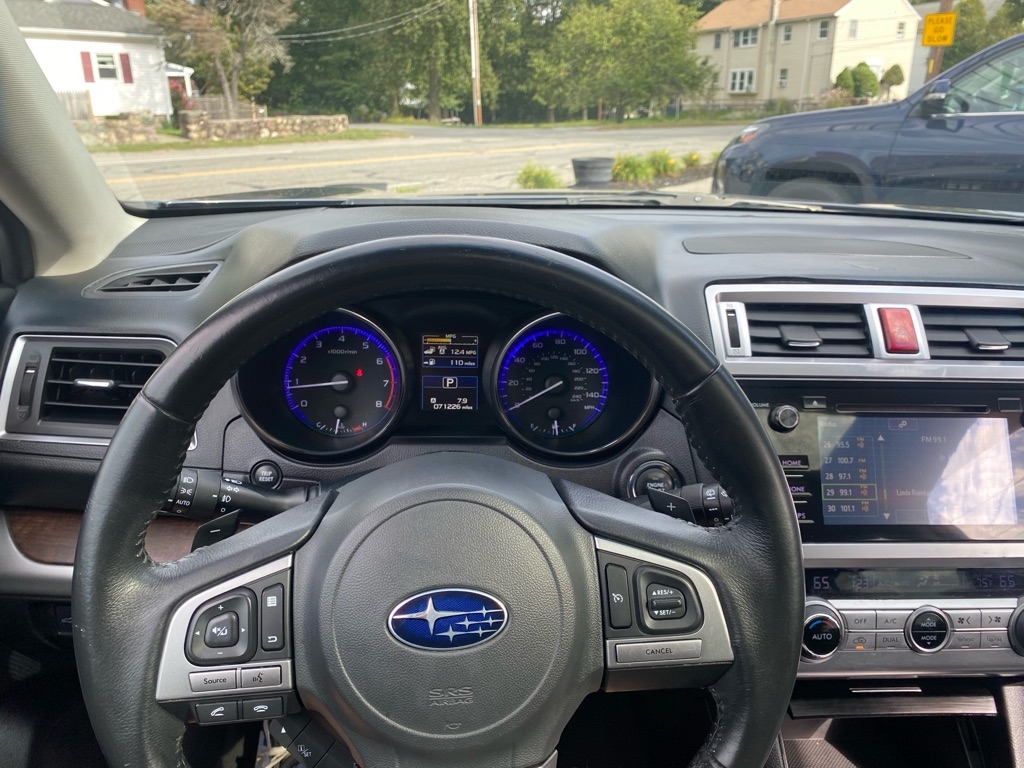 Subaru Outback 2.5i Limited 2017 Subaru Outback 2.5i Limited 2017