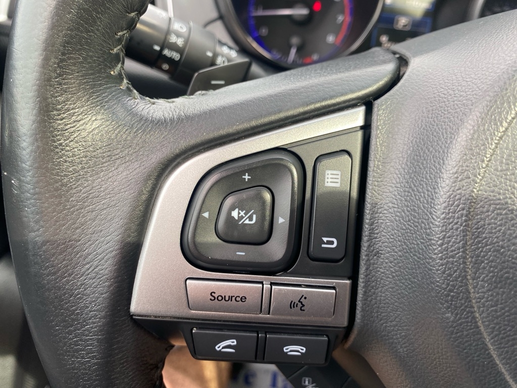 Subaru Outback 2.5i Limited 2017 Subaru Outback 2.5i Limited 2017