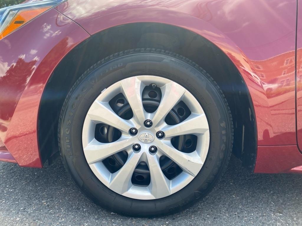 Toyota Corolla LE 2022