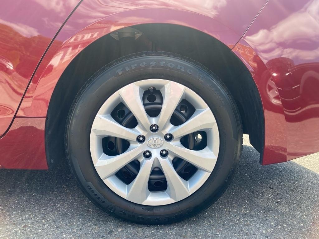 Toyota Corolla LE 2022