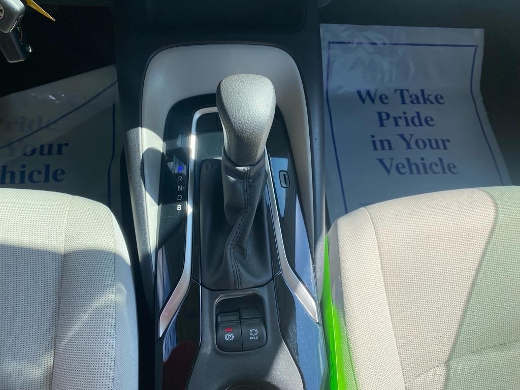 Toyota Corolla LE 2022