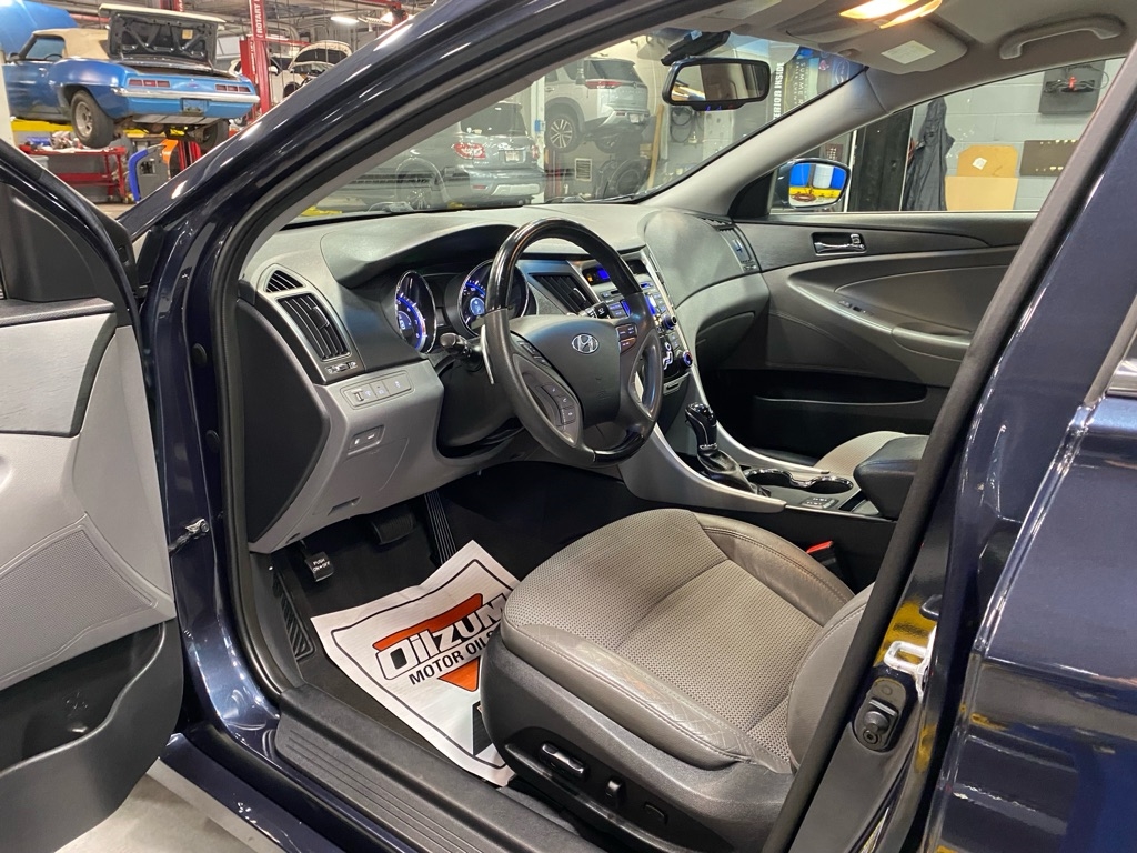 Hyundai Sonata SE Auto 2013 Hyundai Sonata SE Auto 2013