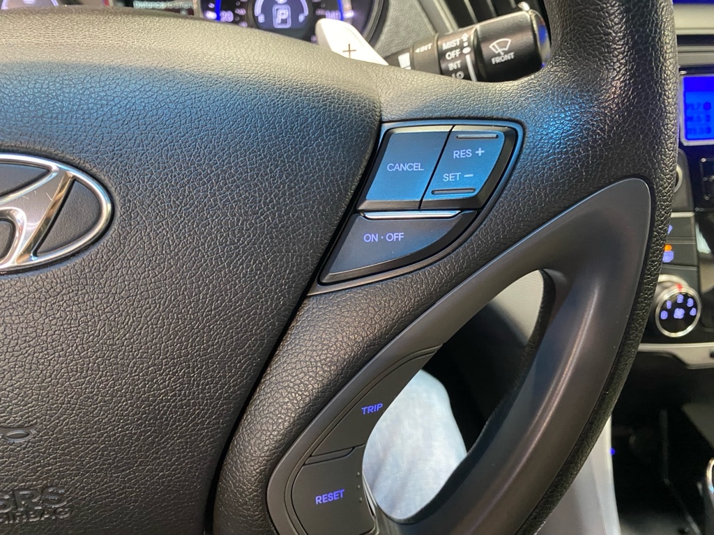 Hyundai Sonata SE Auto 2013 Hyundai Sonata SE Auto 2013