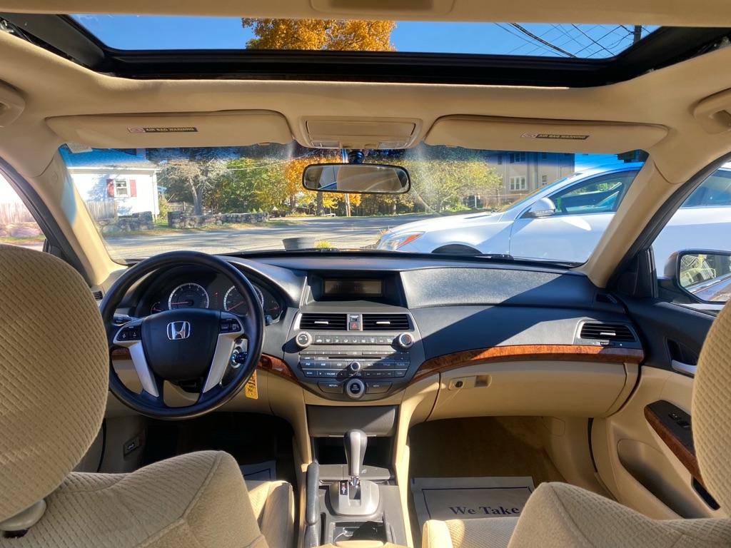 Honda Accord EX Sedan AT 2011 Honda Accord EX Sedan AT 2011