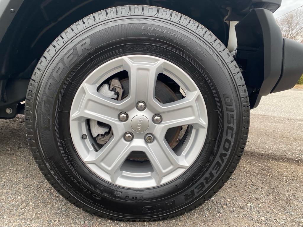 Jeep Wrangler Sport 2021