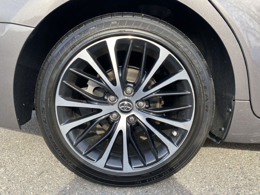 Toyota Camry SE 2019