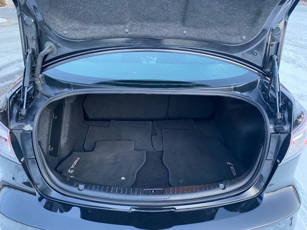 Mazda MAZDA3 s Sport 4-Door 2011