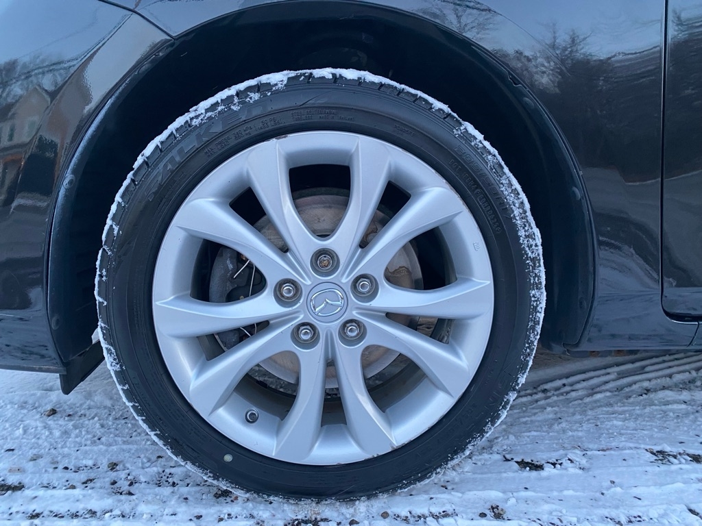 Mazda MAZDA3 s Sport 4-Door 2011