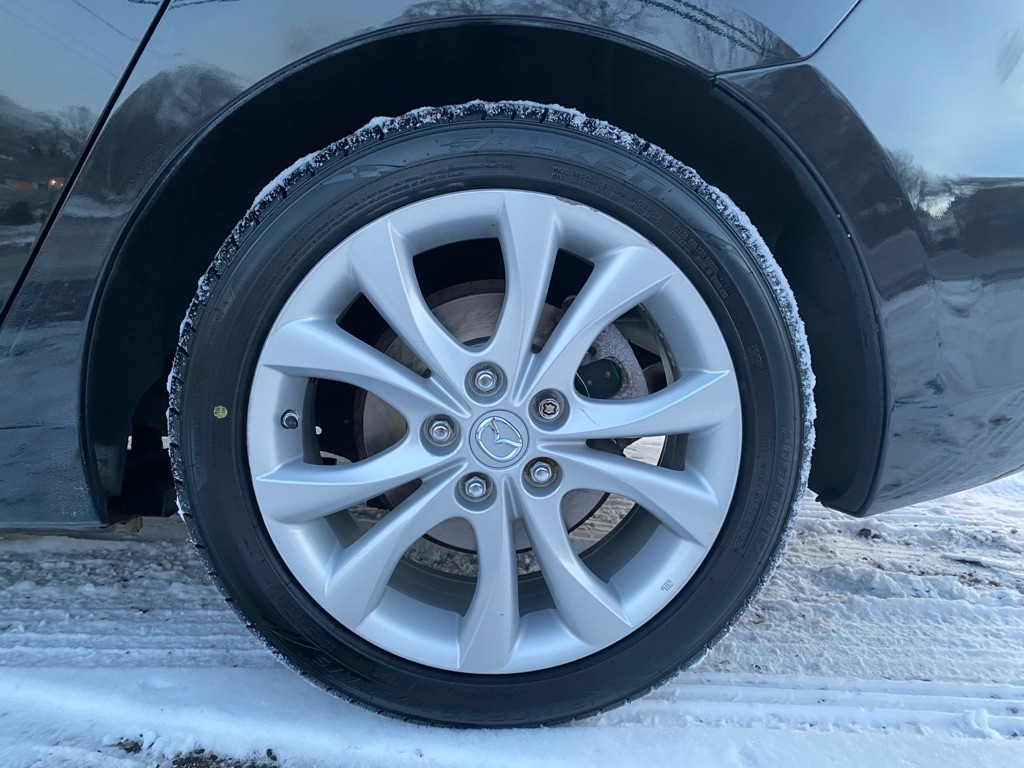 Mazda MAZDA3 s Sport 4-Door 2011