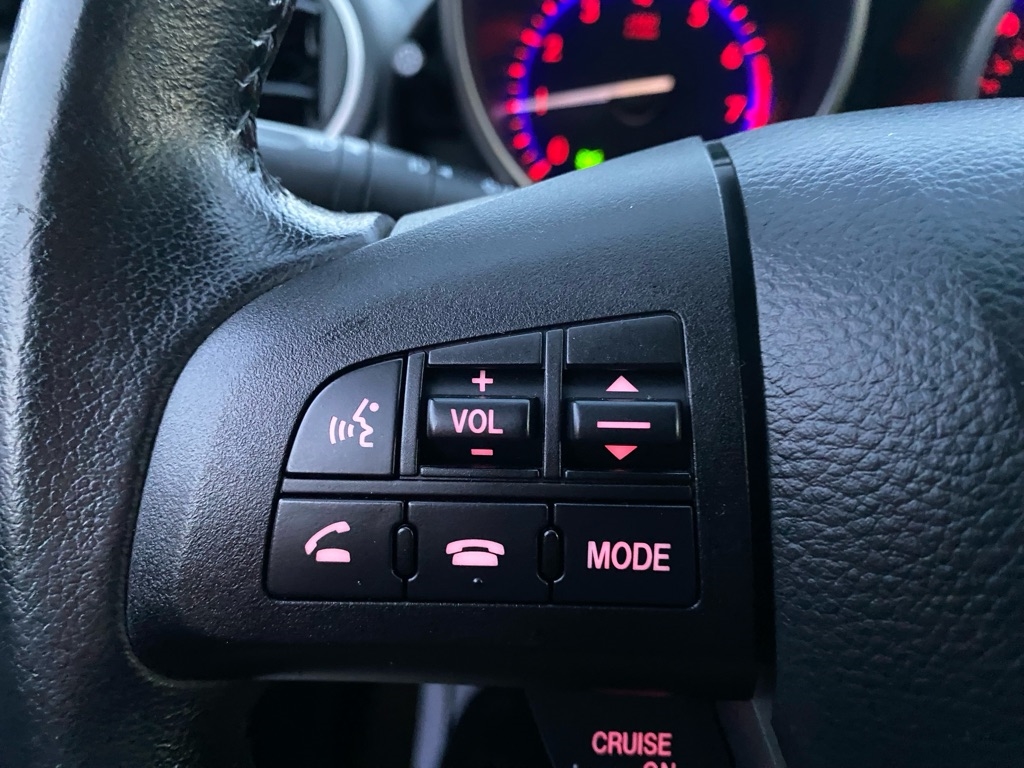 Mazda MAZDA3 s Sport 4-Door 2011