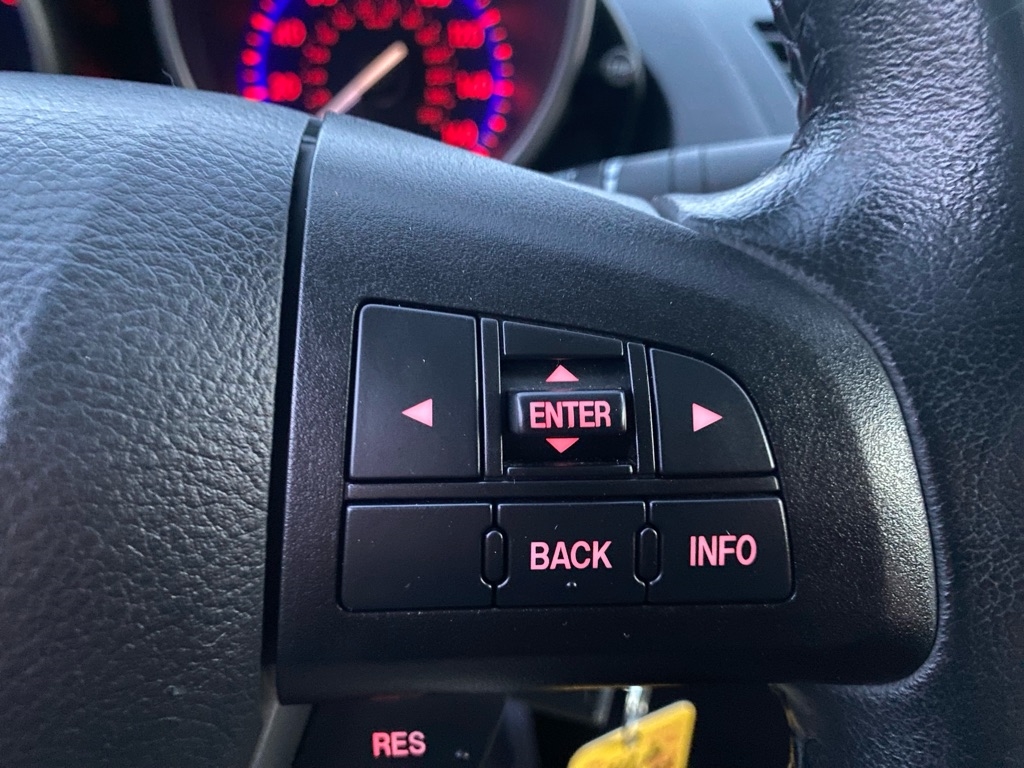 Mazda MAZDA3 s Sport 4-Door 2011