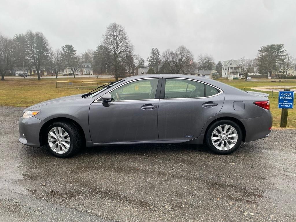 Lexus ES 300h Sedan 2014
