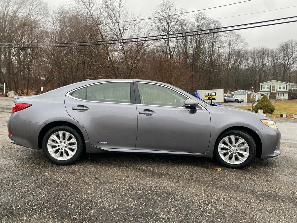 Lexus ES 300h Sedan 2014