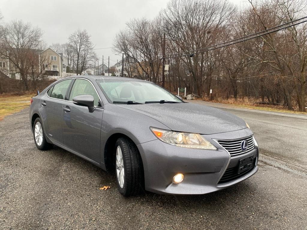 Lexus ES 300h Sedan 2014