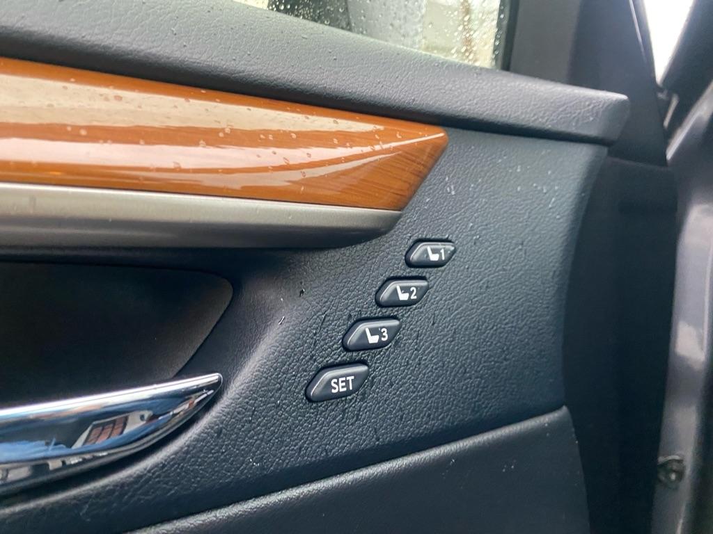 Lexus ES 300h Sedan 2014