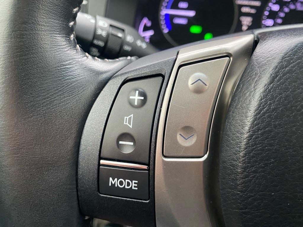 Lexus ES 300h Sedan 2014