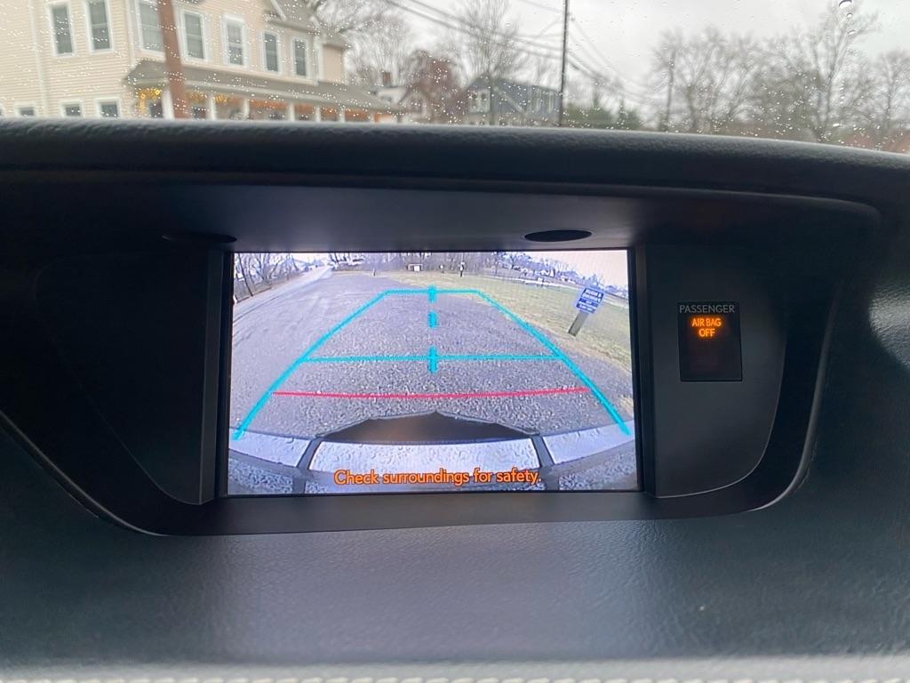 Lexus ES 300h Sedan 2014