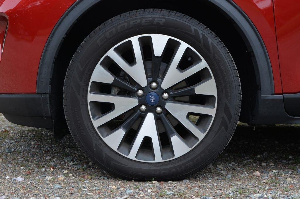 2020 Ford Escape SEL - Photo 14