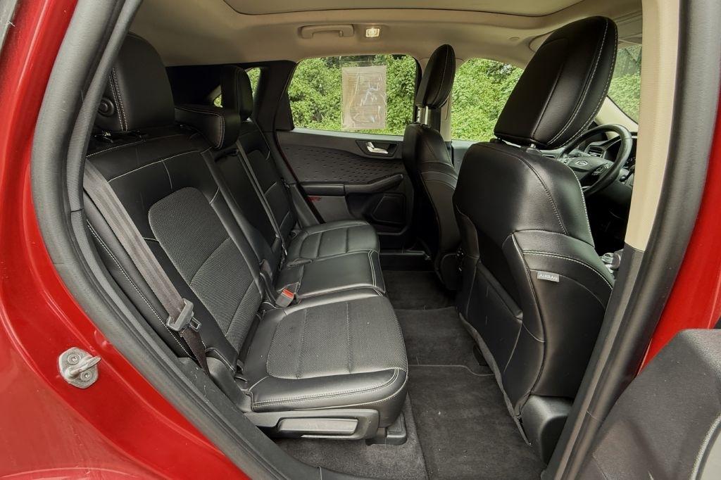 2020 Ford Escape SEL - Photo 29