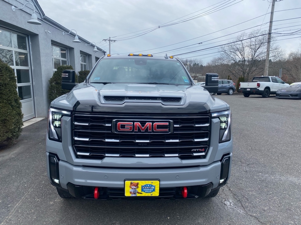 GMC Sierra 2500HD AT4 Crew Cab 4WD 2024