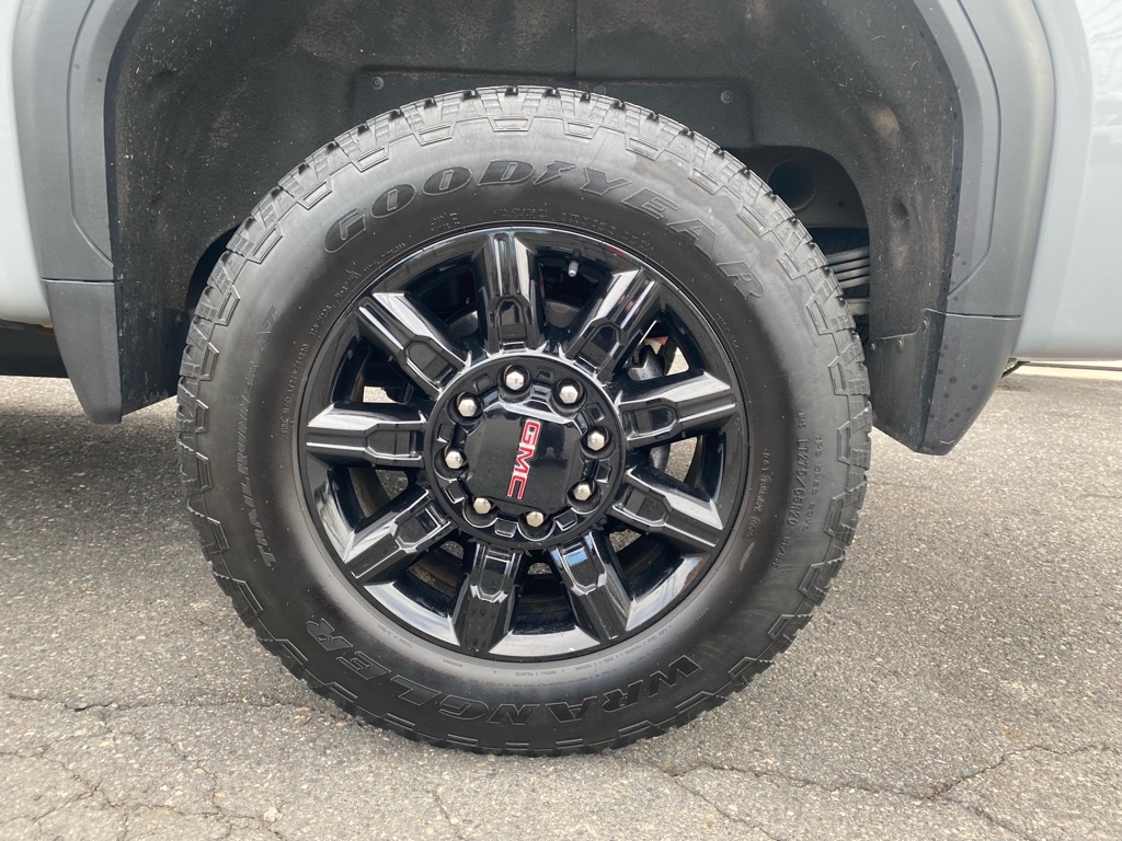 GMC Sierra 2500HD AT4 Crew Cab 4WD 2024