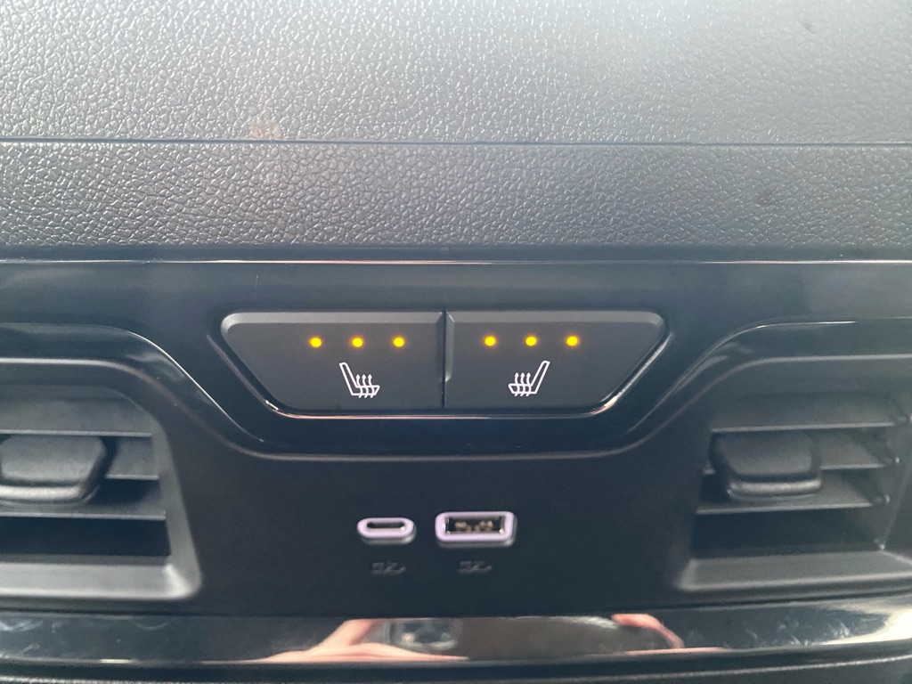 GMC Sierra 2500HD AT4 Crew Cab 4WD 2024