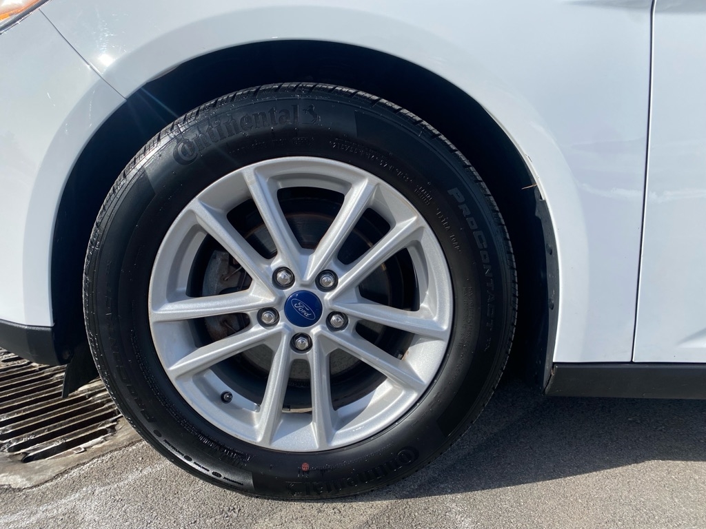 Ford Focus SE Sedan 2018