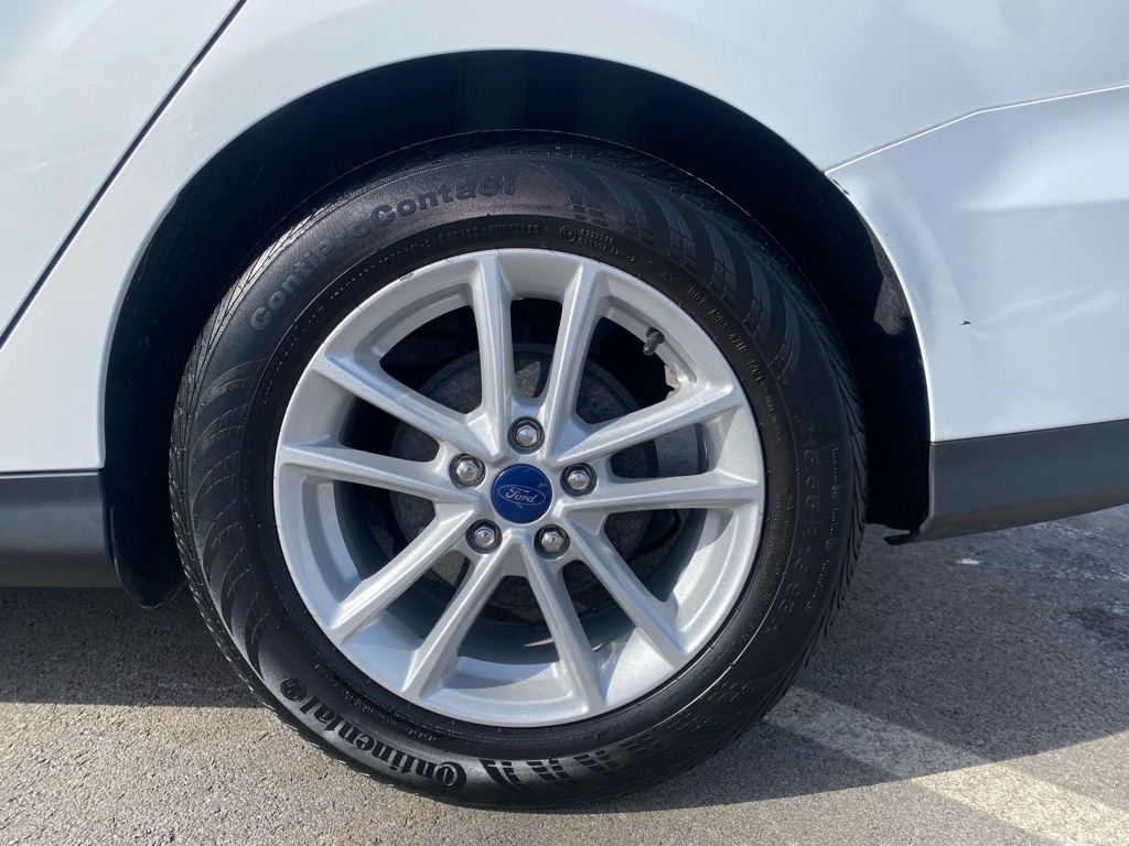 Ford Focus SE Sedan 2018