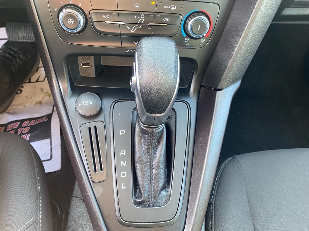 Ford Focus SE Sedan 2018