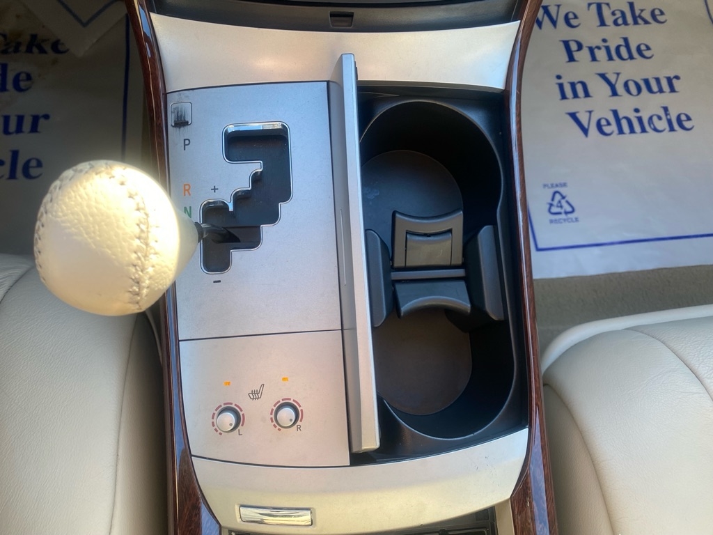 Toyota Avalon XLS 2008