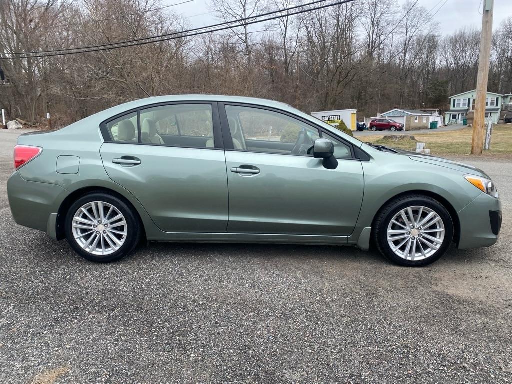 Subaru Impreza Premium Plus 4-Door+S/R 2014