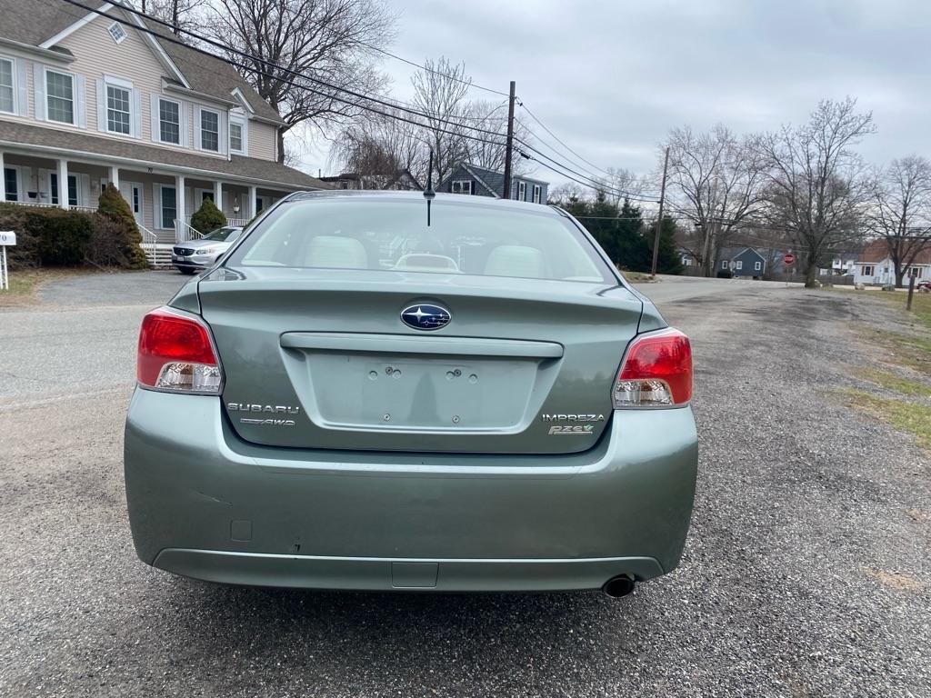 Subaru Impreza Premium Plus 4-Door+S/R 2014