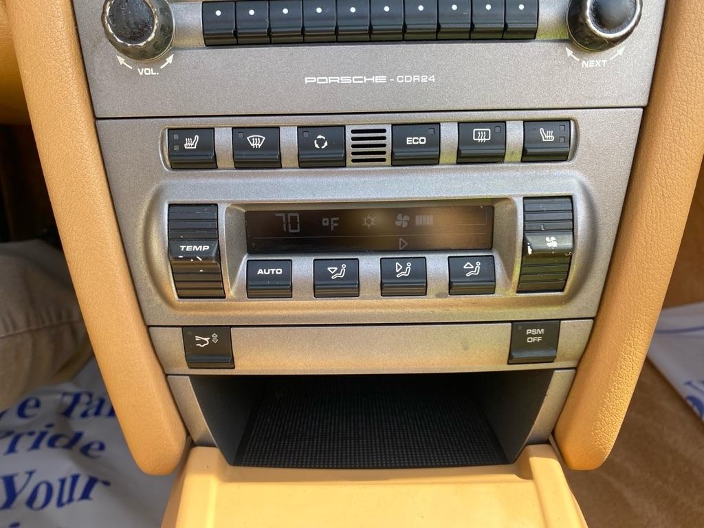 Porsche Boxster Base 2006