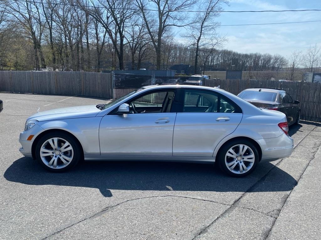 Mercedes-Benz C-Class C300 4MATIC Luxury Sedan 2009