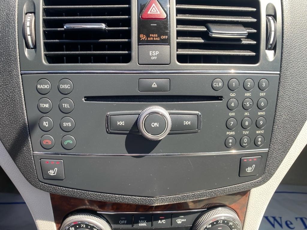 Mercedes-Benz C-Class C300 4MATIC Luxury Sedan 2009