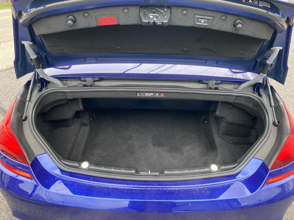 BMW M6 Convertible 2012