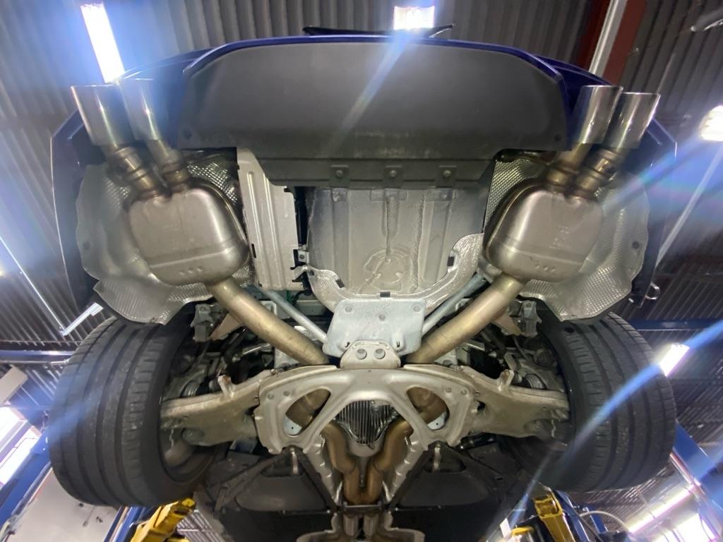 BMW M6 Convertible 2012