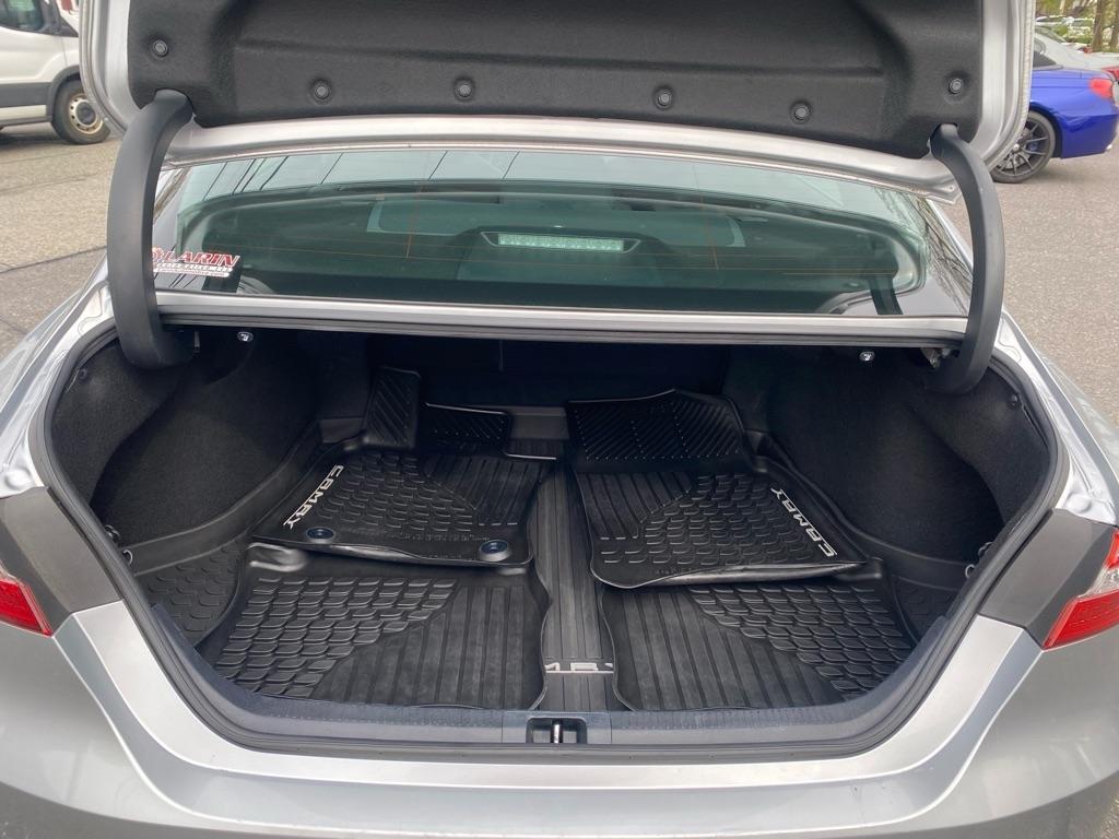 Toyota Camry XLE 2020