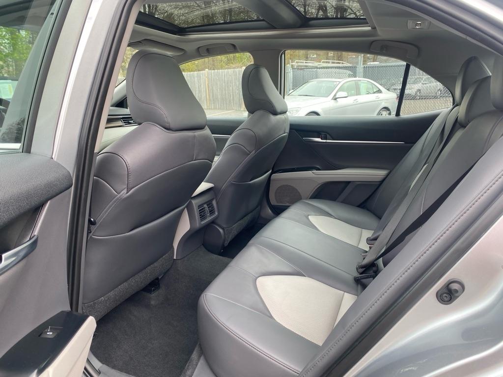 Toyota Camry XLE 2020