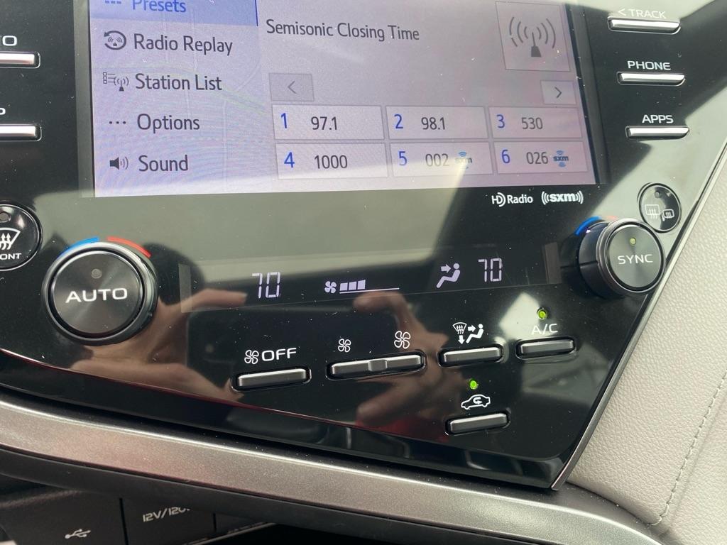 Toyota Camry XLE 2020