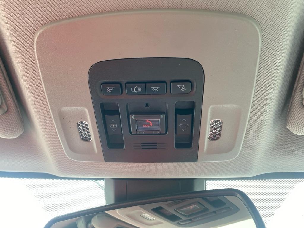 Toyota Camry XLE 2020