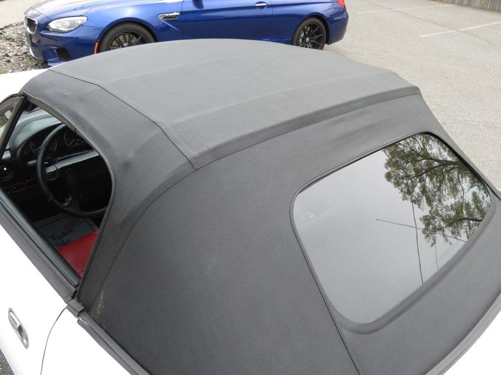 Mazda MX-5 Miata Base 1990