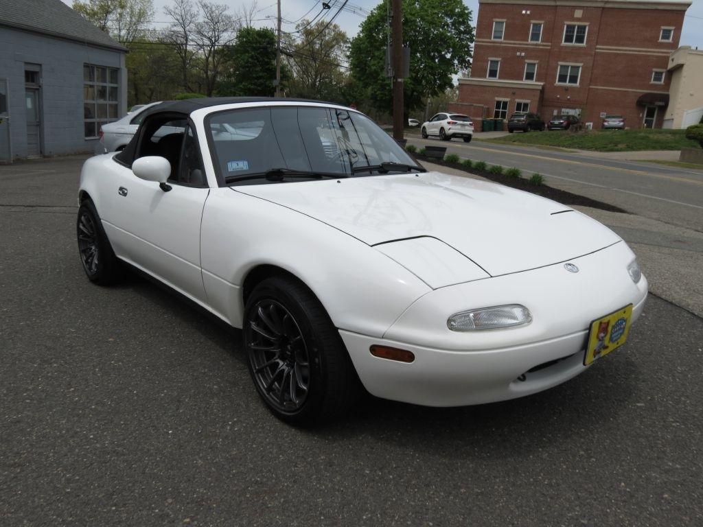 Mazda MX-5 Miata Base 1990