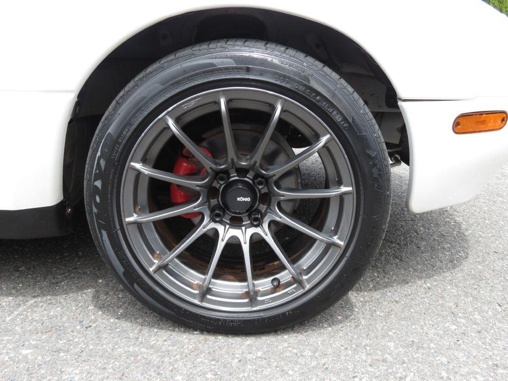 Mazda MX-5 Miata Base 1990