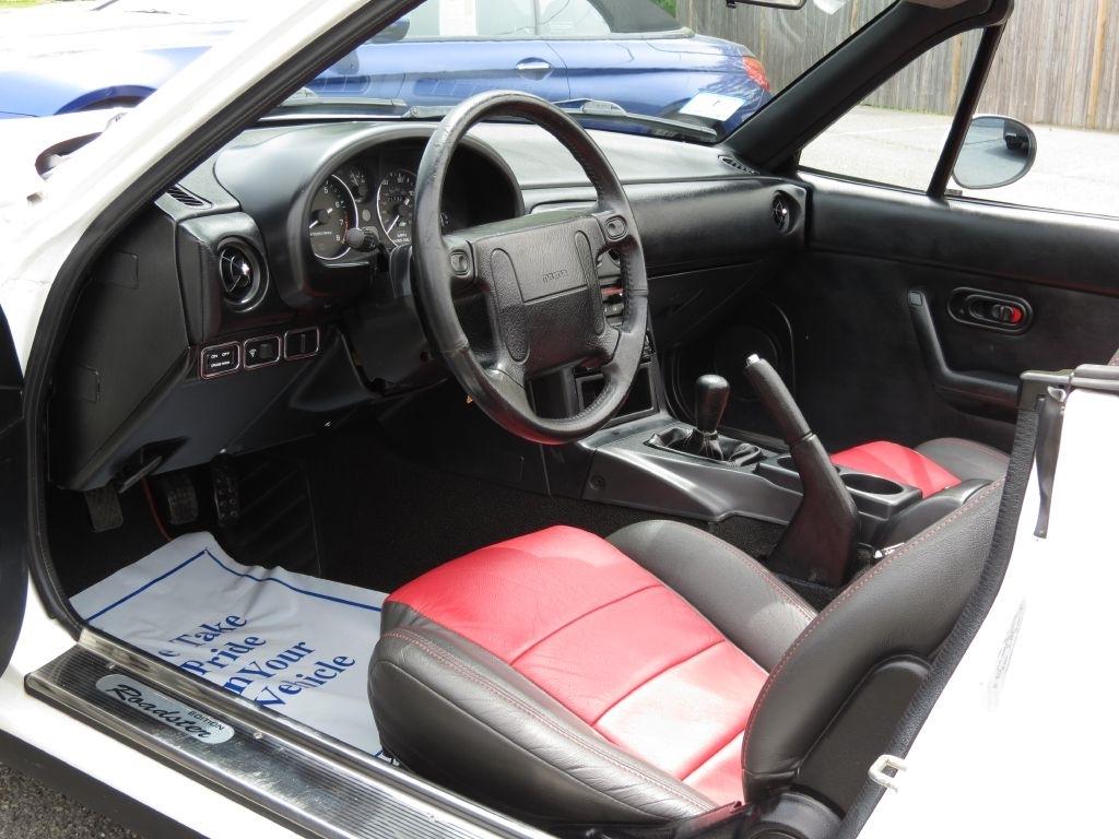Mazda MX-5 Miata Base 1990