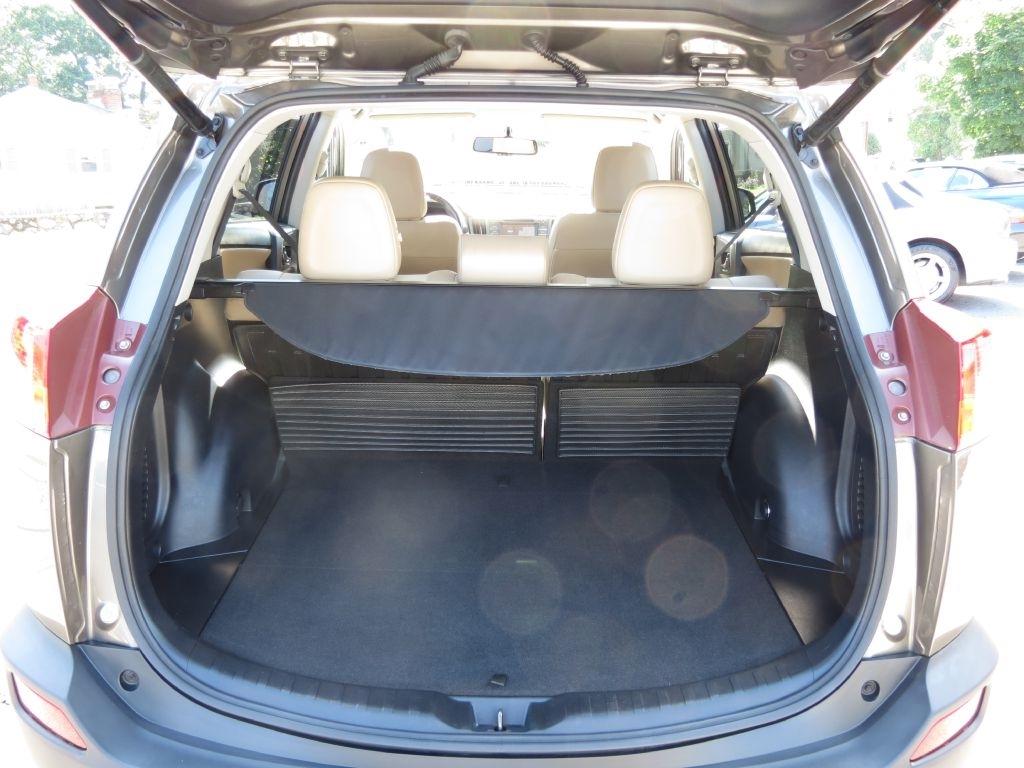 Toyota RAV4 Limited AWD 2015