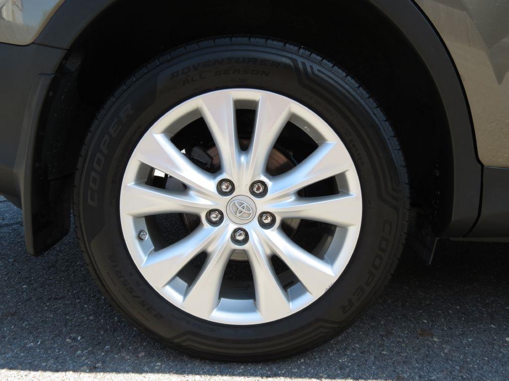 Toyota RAV4 Limited AWD 2015